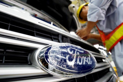 Ford đầu tư hơn 300 triệu USD để sản xuất phụ tùng xe điện tại Anh