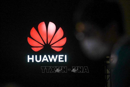 Huawei và SMIC nhận được những giấy phép bán hàng trị giá hơn 100 tỷ USD