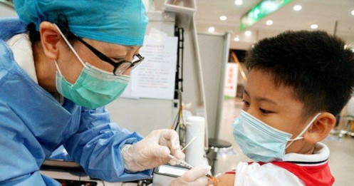 Trung Quốc chuẩn bị tiêm vắc xin cho trẻ em từ 3 tuổi trở lên