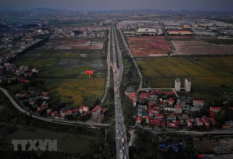 Điểm nghẽn trên tuyến đường cao tốc Hà Nội-Bắc Giang-Lạng Sơn