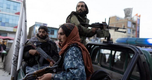 Taliban đòi các nước trả hàng tỷ USD đóng băng giữa lúc cạn tiền