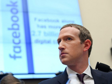 Facebook độc hại có “bất trị”?