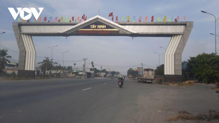 Từ hôm nay, Tây Ninh khôi phục vận tải hành khách liên tỉnh với TP.HCM