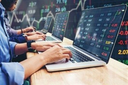 01/11: Đọc gì trước giờ giao dịch chứng khoán?