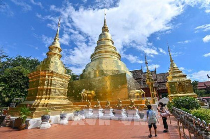 Các nước Đông Nam Á mở cửa thận trọng cho du khách quốc tế