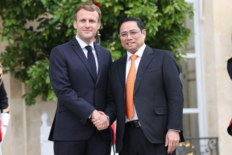 Thủ tướng Phạm Minh Chính hội kiến Tổng thống Pháp