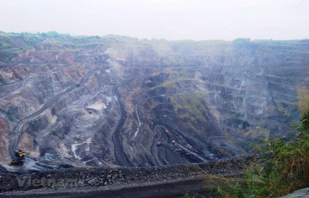 Bộ TN-MT đóng cửa một phần mỏ than mỡ lớn nhất Đông Nam Á