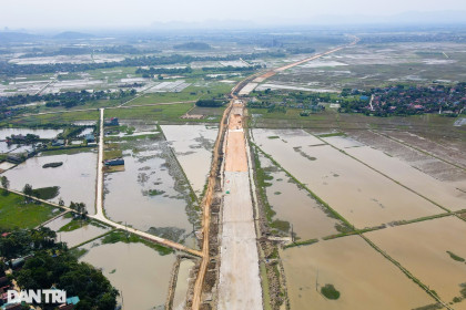 Toàn cảnh cao tốc Thanh Hóa - Nghệ An hơn 22.000 tỷ đồng dần hình thành