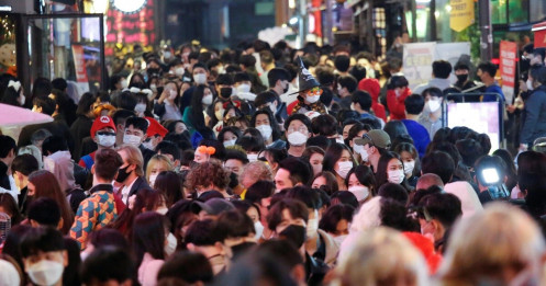 Số ca nhiễm Covid-19 tại Hàn Quốc tăng vọt, gần đến mức kỷ lục