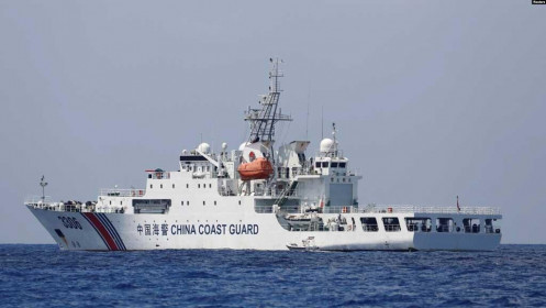 Trung Quốc muốn gì khi đưa tàu hải cảnh đụng độ tàu Philippines ở Biển Đông?