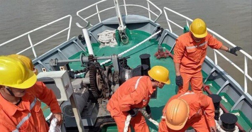 Lương cao vẫn khó tìm lao động vận tải biển