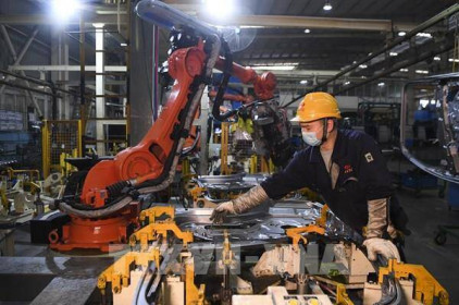 Trung Quốc: Chỉ số PMI ngành chế tạo khởi sắc sau hai tháng suy giảm