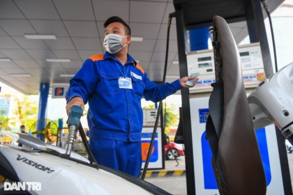 Giá xăng dầu lại sắp giảm rất mạnh?