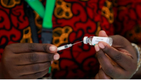 Quốc gia châu Phi vứt bỏ 1 triệu liều vaccine COVID-19 giữa lúc Omciron càn quét