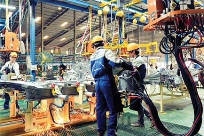 Thưởng Tết Nhâm Dần: Doanh nghiệp cuống cuồng lo, công nhân thấp thỏm chờ