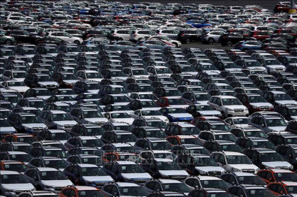 Tổng thống Mỹ ký sắc lệnh đến năm 2035 chấm dứt mua ô tô chạy bằng khí đốt