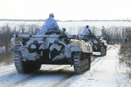 Tại sao NATO vẫn ‘bỏ rơi’ Ukraine?