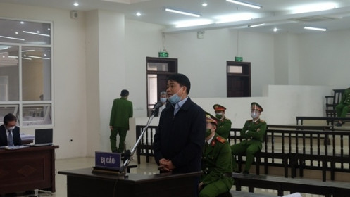Cựu Chủ tịch TP Hà Nội Nguyễn Đức Chung bị đề nghị từ 10-12 năm tù