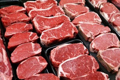Sáu chuỗi siêu thị lớn ở châu Âu “tẩy chay” thịt bò Brazil