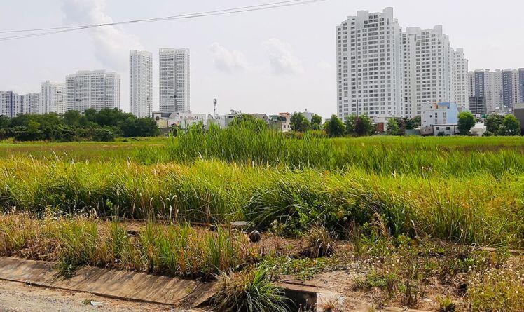 Đánh thuế mạnh để không còn bất động sản bỏ hoang