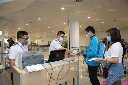 Dừng dịch vụ test nhanh COVID-19 tại sân bay Nội Bài