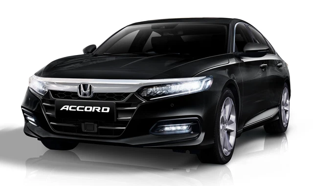 Honda Accord 2022 có giá từ 1,319 tỷ đồng