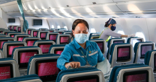 Phó thủ tướng 'thúc' tiến độ khôi phục bay quốc tế