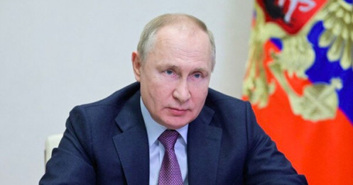Ông Putin nói Nga vừa phóng tên lửa siêu thanh