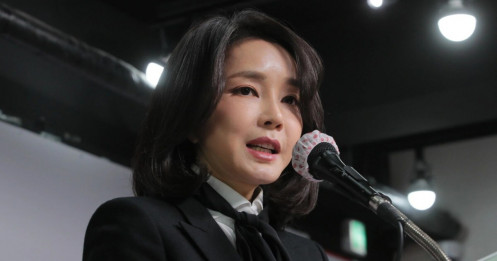 Vợ ứng viên tổng thống Hàn Quốc xin lỗi vì khai man hồ sơ xin việc