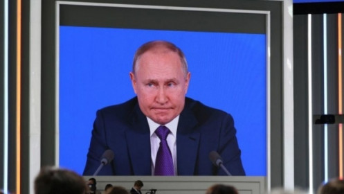 Căng thẳng Nga-phương Tây vượt "điểm sôi", Tổng thống Putin tuyên bố "không còn dư địa để nhượng bộ"