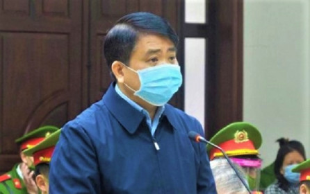 Bị cáo Nguyễn Đức Chung: 'Không thể nào vợ làm chồng chịu'
