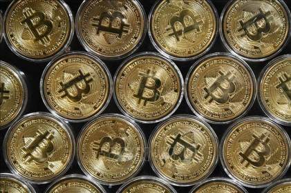 Bitcoin đối mặt năm 2022 'khó đoán'