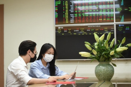 Thị trường chứng khoán lạc quan, tiếp tục chinh phục những đỉnh mới?