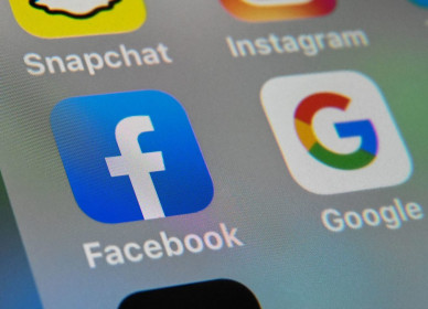 Pháp phạt Google, Facebook 210 triệu Euro liên quan đến quyền riêng tư