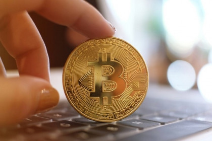Giá Bitcoin hôm nay 10/1: Bitcoin bất động, báo hiệu đáng lo ngại