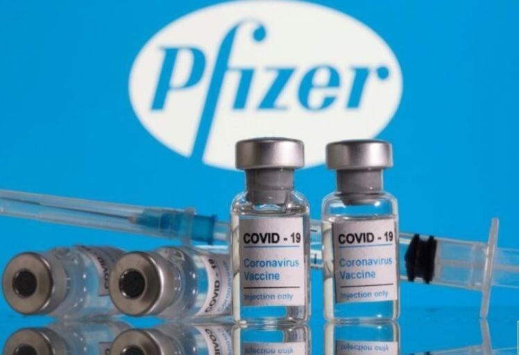 Pfizer có thể cho ra mắt vaccine dành riêng cho biến thể Omicron trong tháng 3