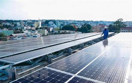 Bộ Công Thương vẫn chưa báo cáo Chính phủ về các dự án điện Mặt Trời