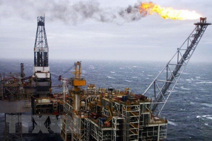 Giá dầu vượt 80 USD/thùng, Mỹ đẩy mạnh khai thác dầu mỏ