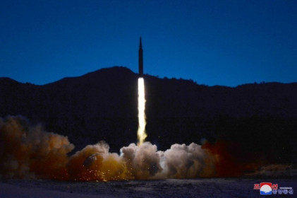 Mỹ giáng đòn trừng phạt Triều Tiên sau loạt vụ thử tên lửa 