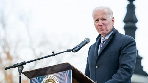 Ông Biden đang trải qua một mùa đông khó khăn