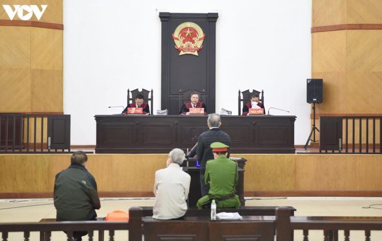 Cựu Bộ trưởng Vũ Huy Hoàng xin xét xử vắng mặt trong phiên phúc thẩm