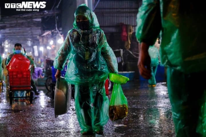 Cá chép tăng giá mạnh trong ngày tiễn ông Công, ông Táo lên trời