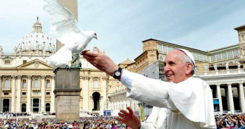 Những trăn trở của Giáo hoàng Francis