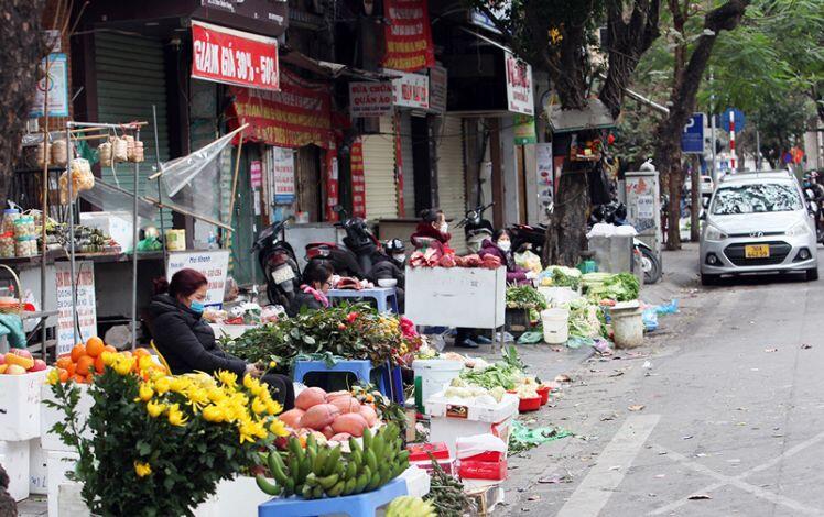 Hàng ăn, chợ dân sinh Hà Nội mở hàng từ mùng 2 Tết