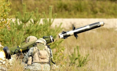 4 vũ khí chủ lực Mỹ có thể sử dụng nếu chiến tranh Nga-Ukraine nổ ra