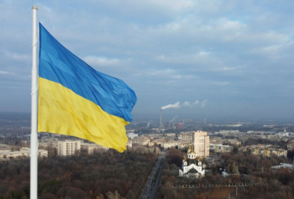 Đàm phán Ukraine thất bại: Mỹ giục công dân rời đi, Anh ra luật mới chống Nga