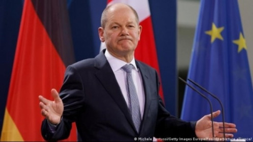 Thủ tướng Đức nhắc nhở Nga, Anh tung luật mới tiện bề hành động với Moscow