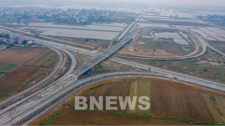 Yếu tố nào để hoàn thành thêm 2.000 km đường cao tốc đến năm 2025?