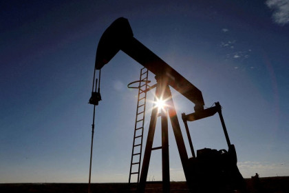Giá dầu lên mức cao nhất 7 năm