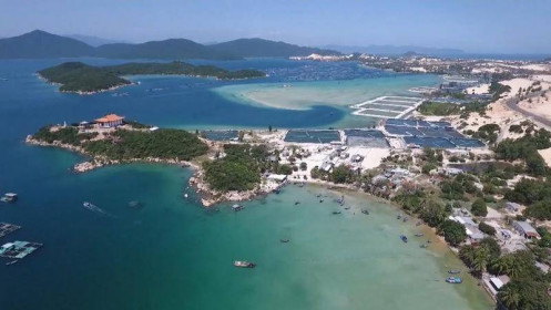 Khánh Hòa bổ sung hơn 7.000 ha đất thương mại dịch vụ cho đô thị sân bay, du lịch biển cao cấp và công nghiệp ...
